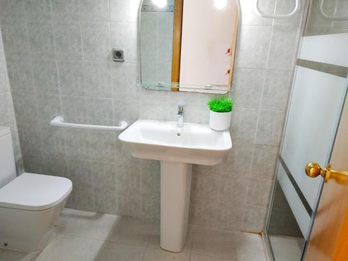 Apartment with Sea View image 1