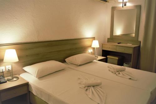 Apollon Hotel - image 13