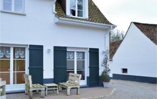 B&B Alette - Stunning Apartment In Alette With Wifi And Outdoor Swimming Pool - Bed and Breakfast Alette
