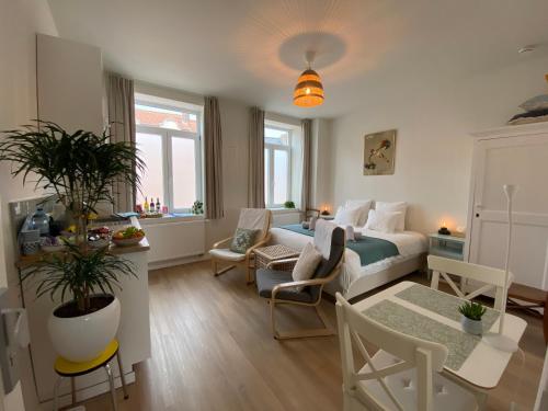 B&B Logies-M, Comfort Stays INC Bike & Breakfast chambre d'hôte Zandvoorde