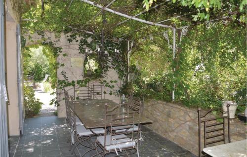 Beautiful home in Grans w/ WiFi 5 Bedrooms and Outdoor swimming pool - image 2