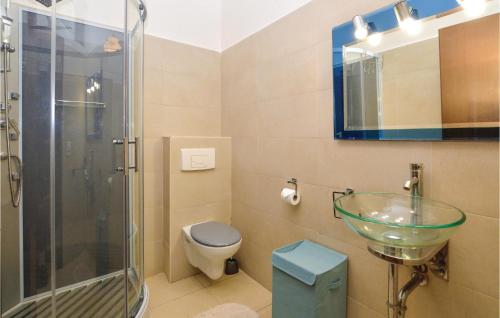 Stunning home in Borgo w/ 1 Bedrooms - image 10