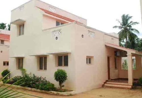 SRI SANKARA VILLAS -- Aditya Heritage — Hotel in Kumbakonam