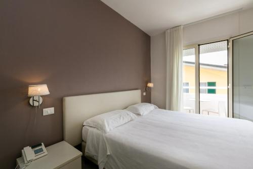 Hotel Saviola - image 4