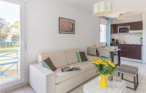 Apartment Saint Palais Sur Mer. MN-1525 - image 2