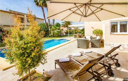 Awesome Home In Dnia With 3 Bedrooms, Wifi And Swimming Pool photo 3
