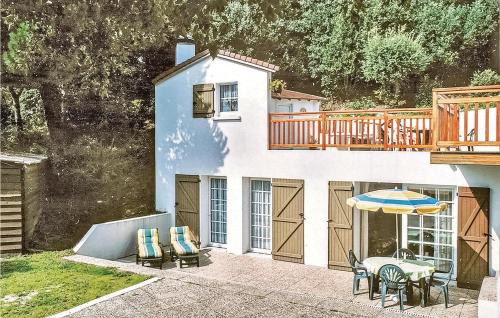 Holiday Home La Sauvageonne gîte à louer Tharon-Plage