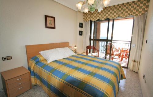 Nice home in Torrevieja w/ 3 Bedrooms - image 10