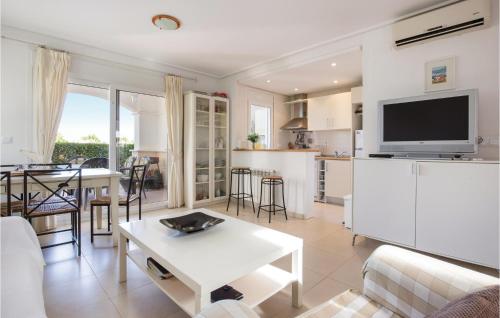 Two-Bedroom Holiday Home in Roldan - image 5