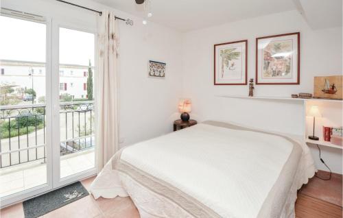 Amazing home in Aigues-Mortes w/ WiFi and 3 Bedrooms - image 3