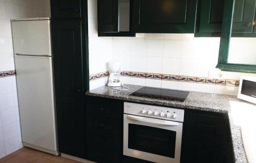 Holiday home Passatge Garbinell - image 7