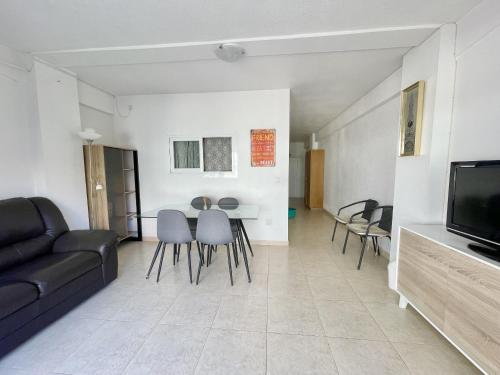 APARTMENT IN BENIDORM CITY CENTER - image 5
