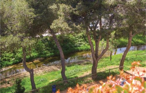 Four-Bedroom Apartment in Tossa de Mar - image 10