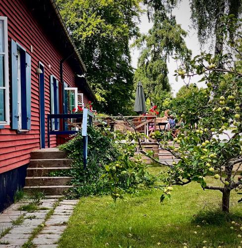 STF Baskemolla Hostel near Mandelmanns Tradgardar