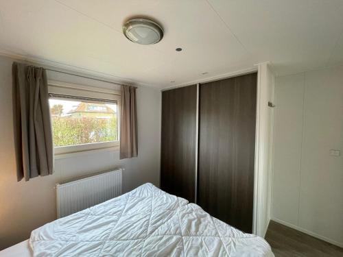 Chalet (J09) op gezellige familiecamping bij zee Chalet (J09) op gezellige familiecamping bij zee