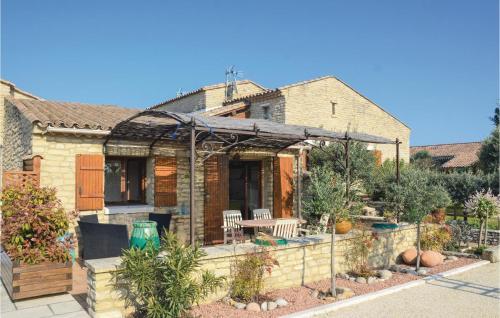 Stunning home in Gordes with 2 Bedrooms - Gordes