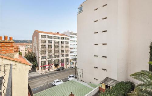 Beautiful apartment in Cannes with WiFi and 1 Bedrooms - image 7