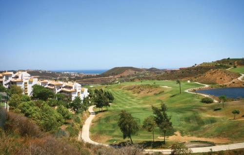 Three-Bedroom Apartment in La Cala - image 12