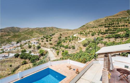 Úszómedence, Nice Home In El Borge With Wifi in El Borge