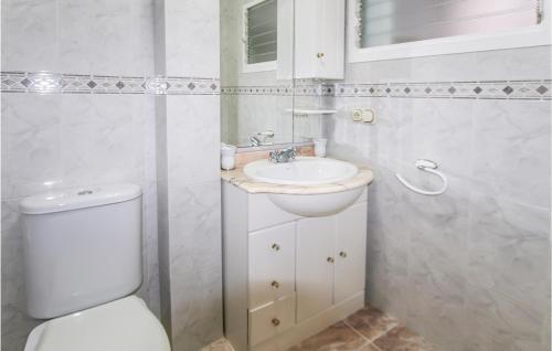 Four-Bedroom Apartment image 6