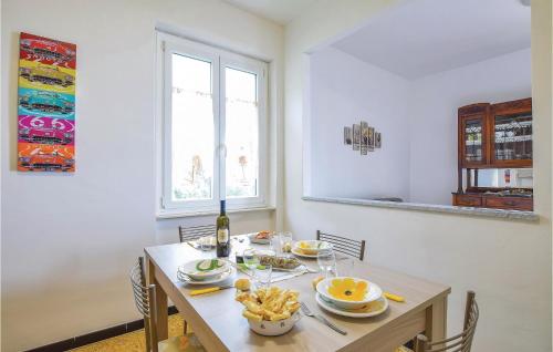 One-Bedroom Apartment in Bracco - Moneglia (GE) - image 8