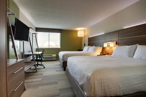 Holiday Inn Express & Suites Wapakoneta an IHG Hotel - image 10