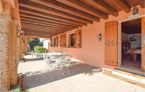 Pet Friendly Home In Boara Pisani With Kitchen