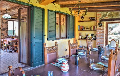  Stunning Home In Palmi With Wifi in Palmi