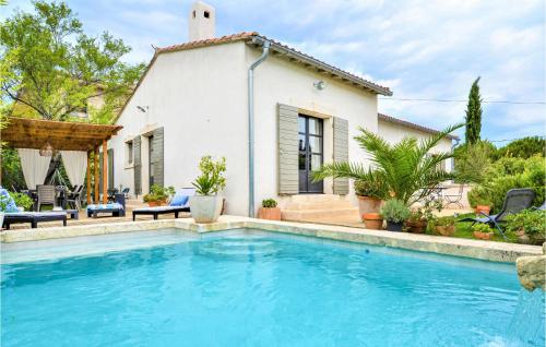 Amazing home in Les Angles with Outdoor swimming pool, WiFi and 3 Bedrooms gîte à louer Les Angles