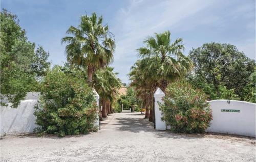 Cozy Home In Arcos De La Frontera With Wifi