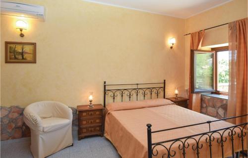 Awesome home in Nicosia w/ WiFi and 4 Bedrooms - image 14