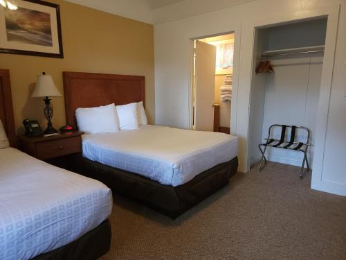 Hickory Grove Motor Inn - Cooperstown in Cooperstown, USA