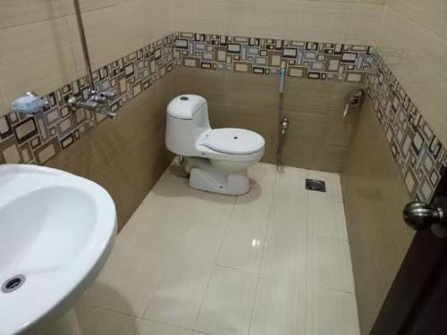 Couple Guest House Karachi