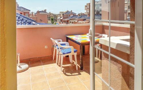 Three-Bedroom Holiday Home in Santa Pola - image 3