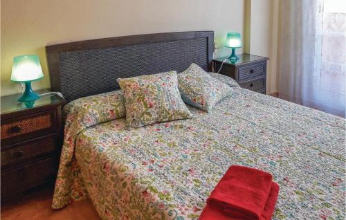 Three-Bedroom Holiday Home in Santa Pola - image 13