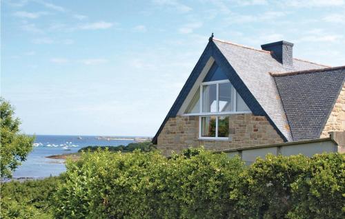 Holiday home Route de Glouermel - image 3