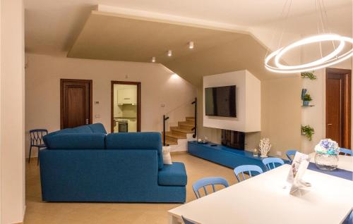 Amazing home in Sangineto Lido w/ Outdoor swimming pool Jacuzzi and Sauna - image 8