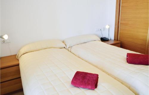 Beautiful Apartment In Sucina With Wifi