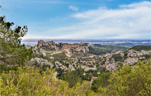 Gorgeous Home In Boulbon With Kitchen