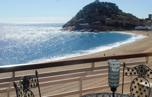 Apartment Tossa de Mar with Sea View I - main image