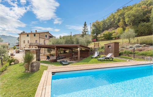 Beautiful Apartment In Citt Di Castello Pg With Outdoor Swimming Pool - Lerchi