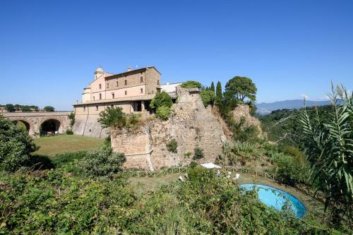 La Corte del Castello di San Michele