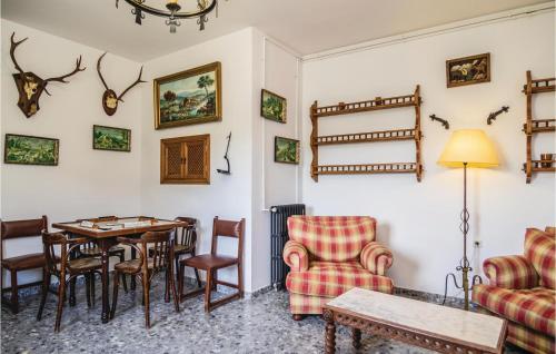 Stunning home in Rute w/ Outdoor swimming pool Outdoor swimming pool and 9 Bedrooms - image 7