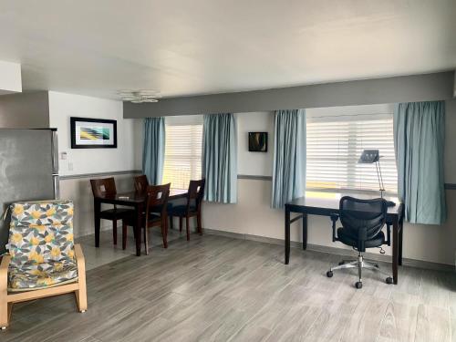 Sand Castle Motel – Daytona Beach, FL