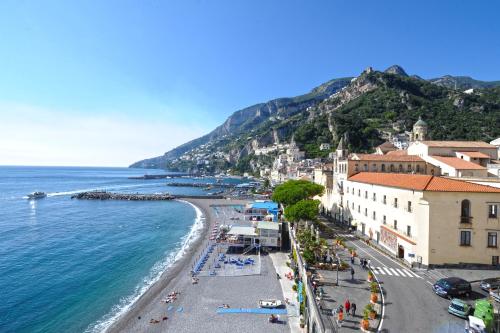 Dolce Vita A Amalfi