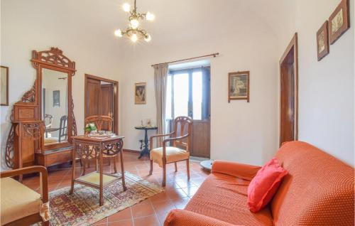  Nice Home In Raccuja With Kitchen in Raccuia