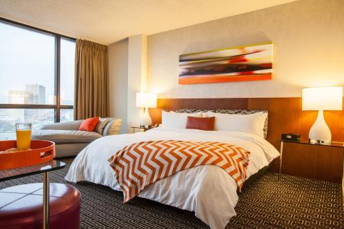 Guestroom, Hotel Derek in Houston (TX)