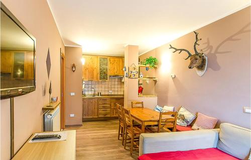  Stunning apartment in Frabosa Sottana with 2 Bedrooms in Frabosa Sottana
