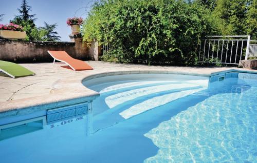 Peldbaseins, 3 Bedroom Cozy Home In Sault in Sault (Provence-Alpes-Cote d'Azur)