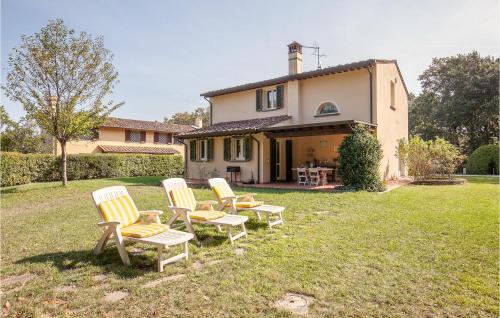 Beautiful home in Pontedera PI with 3 Bedrooms and WiFi - Pontedera